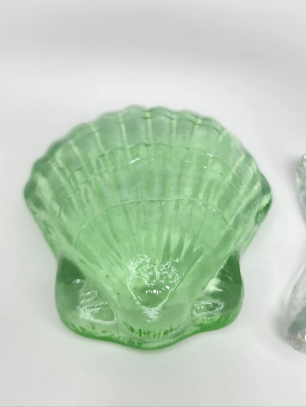 Vintage Glass Seashell and Starfish Decorative Set - Picture 5 of 8